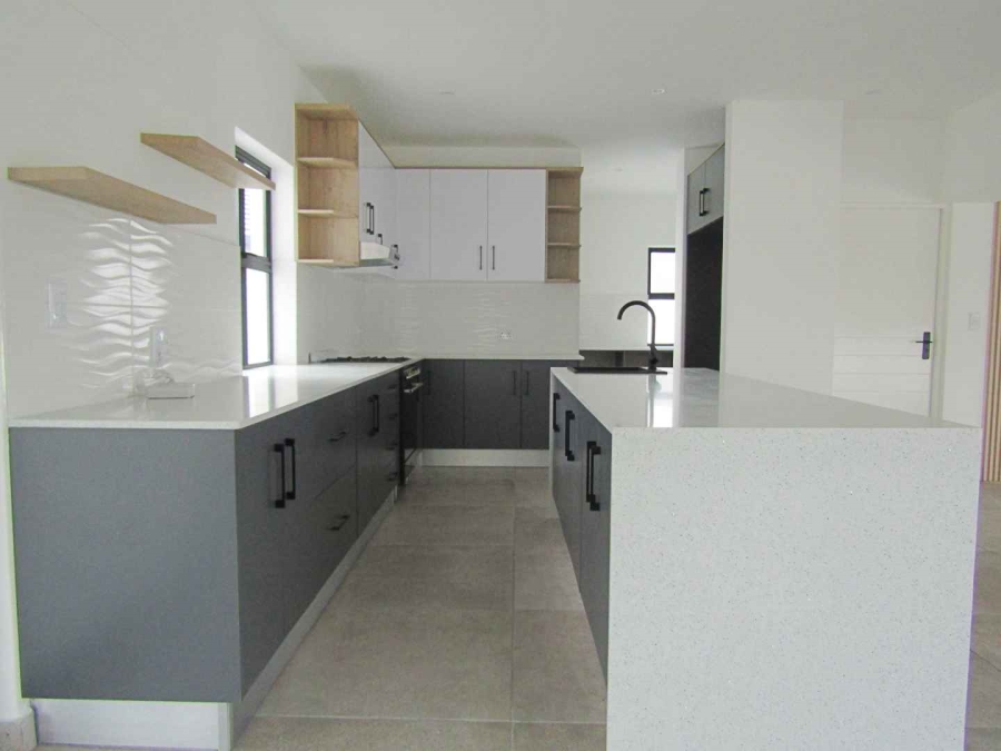 3 Bedroom Property for Sale in Shelley Point Western Cape